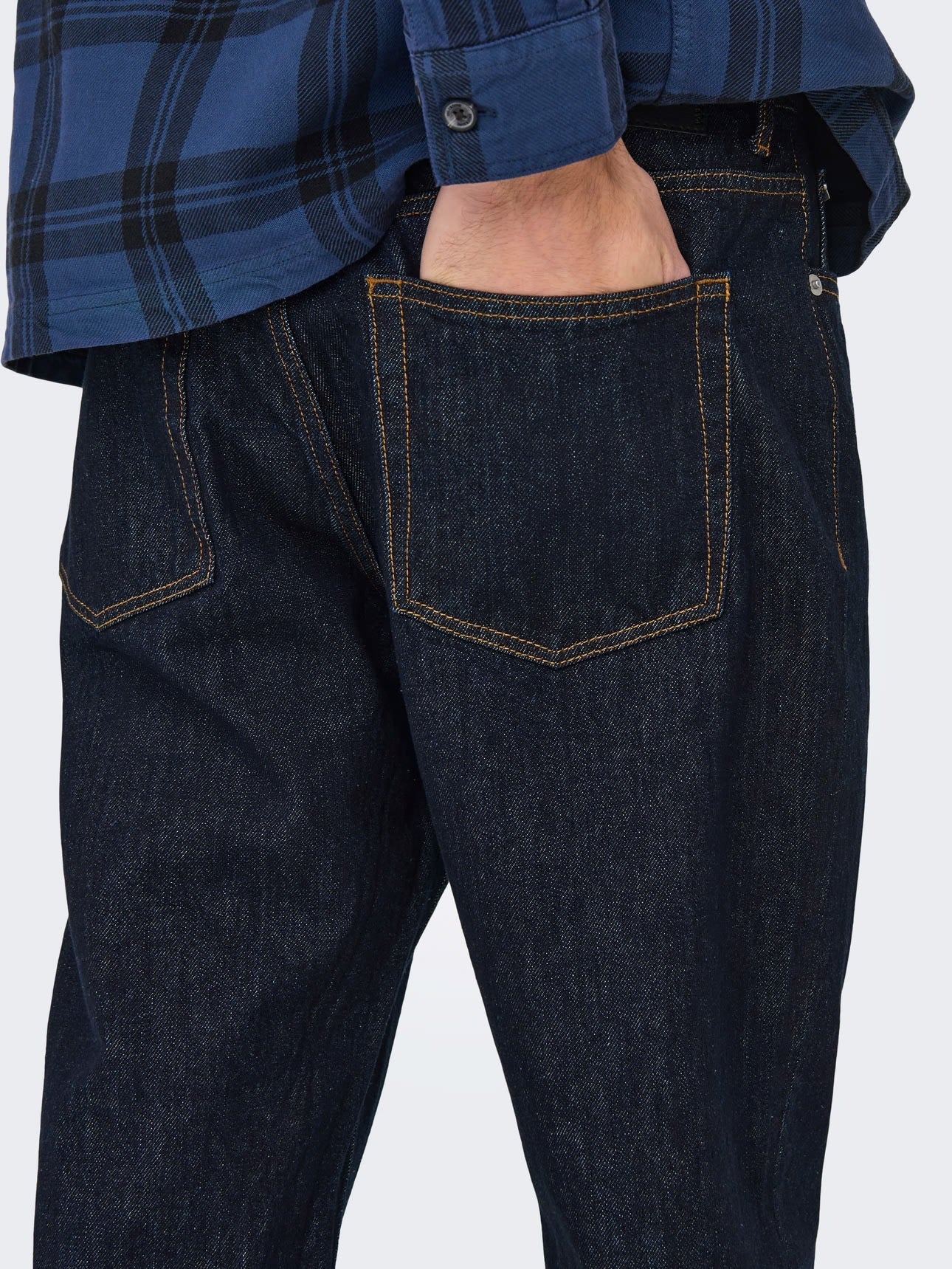 ONSEdge Straight Jeans - modello frontale full body