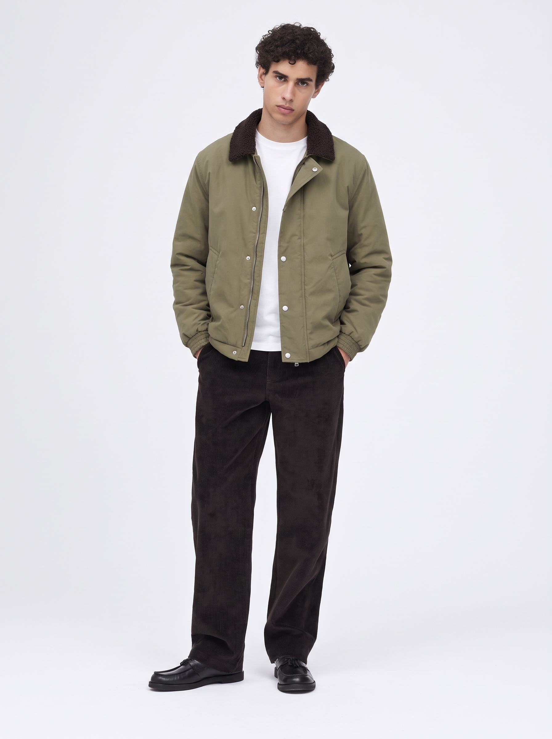 ONSRemington verde - modello di spalle