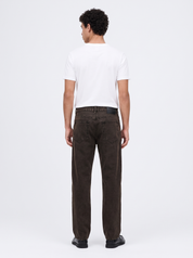 ONSEdge Straight Jeans brown stone - modello frontale con scarpe